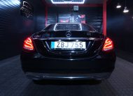 Mercedes Benz / C 180