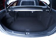 Mercedes Benz / E 200d