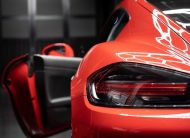 Porsche Cayman / Moms