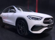 Mercedes Benz GLA 200 / 0 KM / MOMS