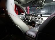 Mercedes-Benz GLA 180 AMG Sport , Panorama