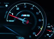 BMW M5 Kolfiber Tak Stenskottsfolierad Tunetec motorsport