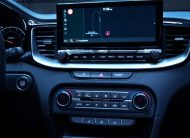 Kia ProCeed GT 1.6 T-GDI 204 HK / Panorama / S+V Däck