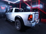 RAM 1500 Quad Cab 5.7 V8 HEMI 4×4 TorqueFlite Sportavgassystem