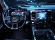 RAM 1500 Quad Cab 5.7 V8 HEMI 4×4 TorqueFlite Sportavgassystem