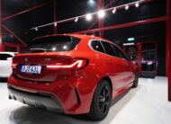 BMW 118 i Steptronic 140hk / Panorama / 1 ägaren / S+V Däck