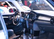 MINI Cooper 3-dörrars Panorama Nybilsgaranti 136hk