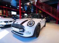 MINI Cooper 3-dörrars Panorama Nybilsgaranti 136hk