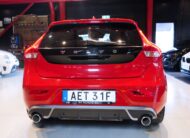 Volvo V40 T3 R-Design Momentum 152hk S+V Däck
