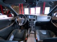 Volvo V40 T3 R-Design Momentum 152hk S+V Däck