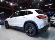 Mercedes Benz GLA 200 / 2023 / 0 km Moms