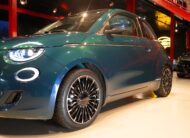 Fiat 500E 42 kWh 118hk LA PRIMA LEASEBAR Panorama Kamera
