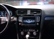 Volkswagen Golf R-Line Panorama 150HK 0.486 L/Mil BlueMotion