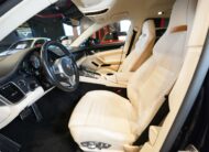 Porsche Panamera 4WD GTS 440hk Sv.såld Elstolar Soft close