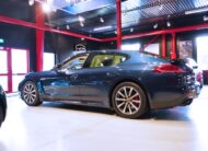 Porsche Panamera 4WD GTS 440hk Sv.såld Elstolar Soft close