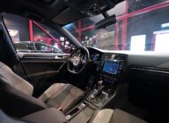 Volkswagen Golf R 300hk 4Motion Sv.såld Panorama Kamera Nav.