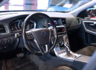 Volvo V60 D3 150hk Momentum Helt NYA DÄCK & Nyligen Servad