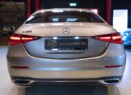 Mercedes Benz C 200 Sedan AMG / 2023 / Moms