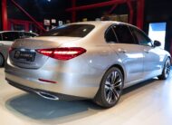 Mercedes Benz C 200 Sedan AMG / 2023 / Moms