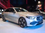 Mercedes Benz C 200 Sedan AMG / 2023 / Moms