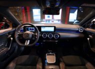 Mercedes-Benz A 200 / 2024 Facelift / Moms / 0 Mil AMG Panorama El-Stolar 163hk