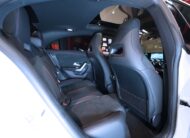 Mercedes-Benz CLA 200 4matic 2023 / Moms / AMG Panorama El-Stolar 163hk