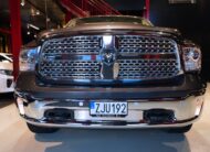 Dodge Ram Crew Cab V8 401hk 4x4TorqueFlite LARAMIE Luftfjädr