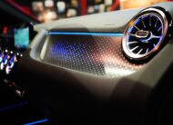 Mercedes-Benz GLA 200 SUV 2024 Moms Svart x Brun