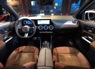 Mercedes-Benz GLA 200 SUV 2024 Moms Svart x Brun