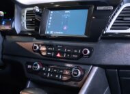 Kia Niro Plug in Hybrid Advance Plus Rattvärme P-Kamera S+V