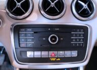 Mercedes-Benz A 180 Premiumpaket P-Kamera Apple Carplay