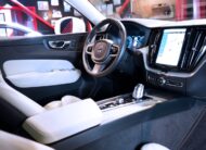 Volvo XC60 T8 TwEn AWD Inscription 408hk Pano | HUD | V-Däck