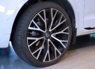 Volvo XC60 T8 TwEn AWD Inscription 408hk Pano | HUD | V-Däck