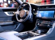 Jaguar XF 20d | R-DYNAMIC | Black Pack | El stolar | Kamera