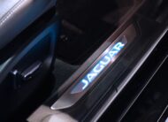 Jaguar XF 20d | R-DYNAMIC | Black Pack | El stolar | Kamera