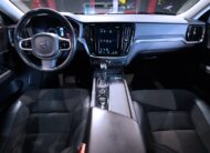 Volvo V60 D4 190hk | Advanced | Momentum | Kamera | Dragkrok