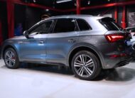 Audi Q5 55 TFSI e Plugin Hybrid QUATTRO Comfort S-Line 367hk