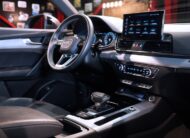 Audi Q5 55 TFSI e Plugin Hybrid QUATTRO Comfort S-Line 367hk