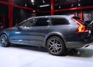 Volvo V90 Cross Country D4 AWD Momentum Helskin | Ny Kamrem