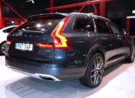 Volvo V90 Cross Country D4 AWD Momentum Helskin | Ny Kamrem