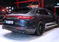 Porsche Panamera 4 E-Hybrid Panorama / El-Stolar / BOSE Sport Tursimo 462hk