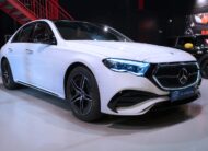 Mercedes-Benz E 200 AMG Panorama Burmester 360 Kam / VAT