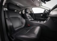 Jaguar XF 30d / Kamera / El-Stolar / Skin klädsel / 300HK