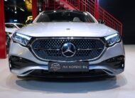 Mercedes-Benz E 200 AMG Hyperscreen Panorama Burmester / VAT