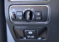 Volvo XC70 D4 AWD Sport edition / Taklucka / El-Stolar / Ny Kamrem / 1 ägare