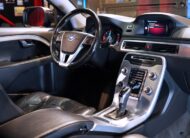 Volvo XC70 D4 AWD Sport edition / Taklucka / El-Stolar / Ny Kamrem / 1 ägare