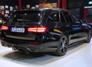 Mercedes-Benz E 200 T d / AMG Line / Dragkrok / Kamera / NAV