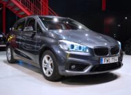 BMW 218 d xDrive Active Tourer Rattvärme / Kamera / Dragkrok