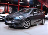 BMW 218 d xDrive Active Tourer Rattvärme / Kamera / Dragkrok