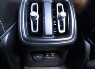 Volvo XC40 D4 AWD 190hk Momentum Pro Edition Skinn Värmare
